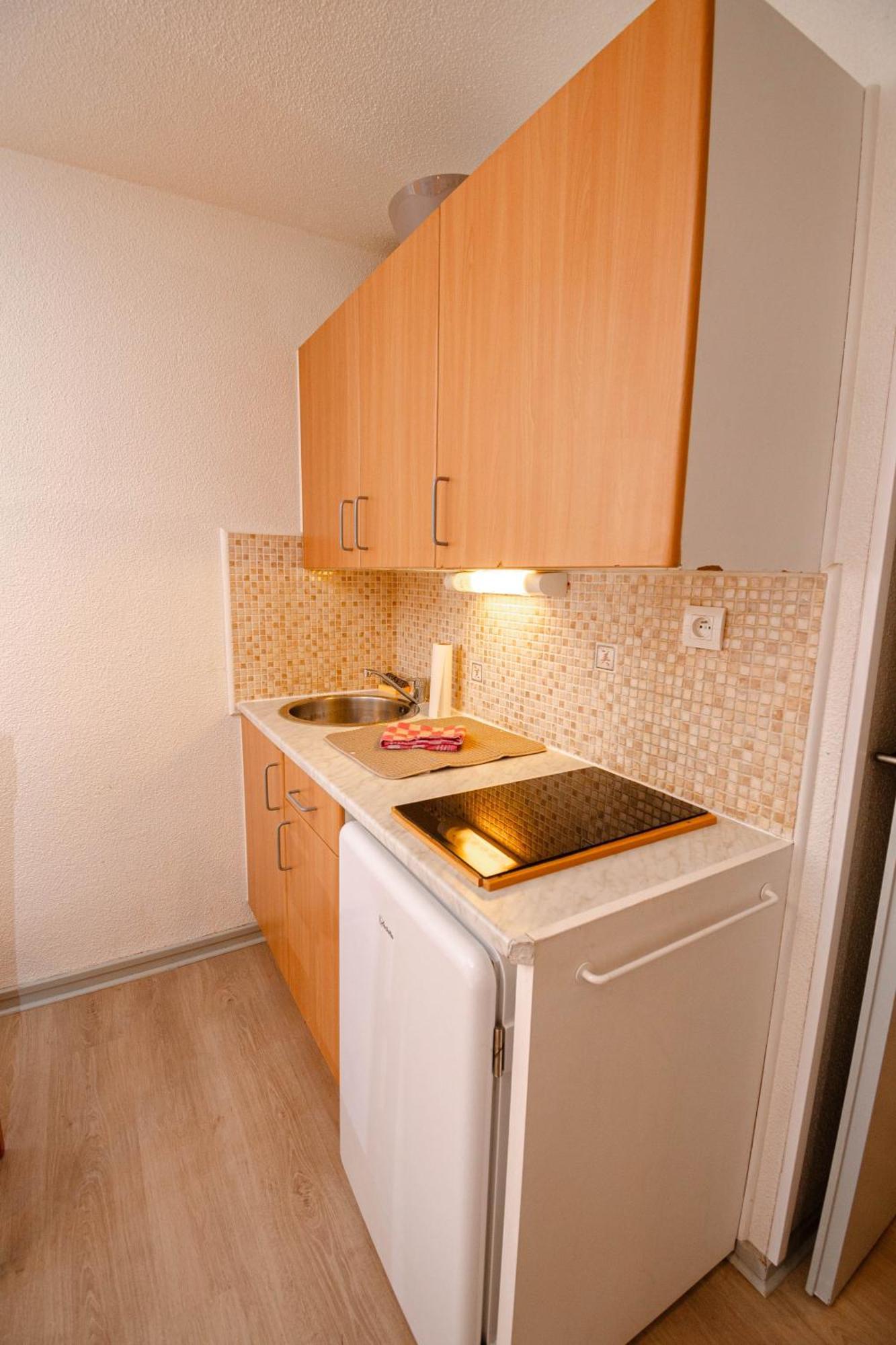 Escapade Au Calme De La Riviere Apartment เมตาบิเย ภายนอก รูปภาพ